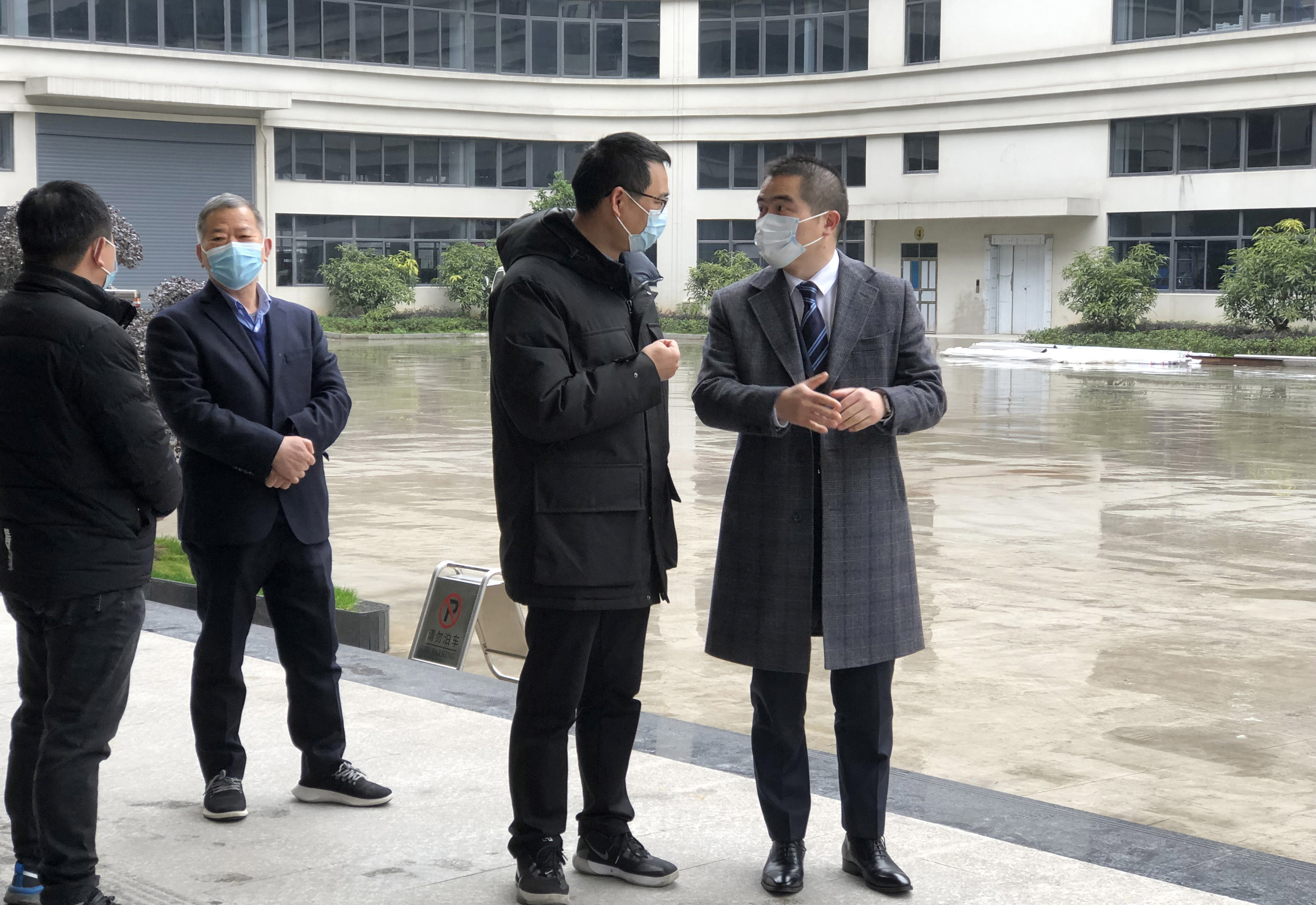 1644456504590072570.jpg 1644456504590072570.jpg