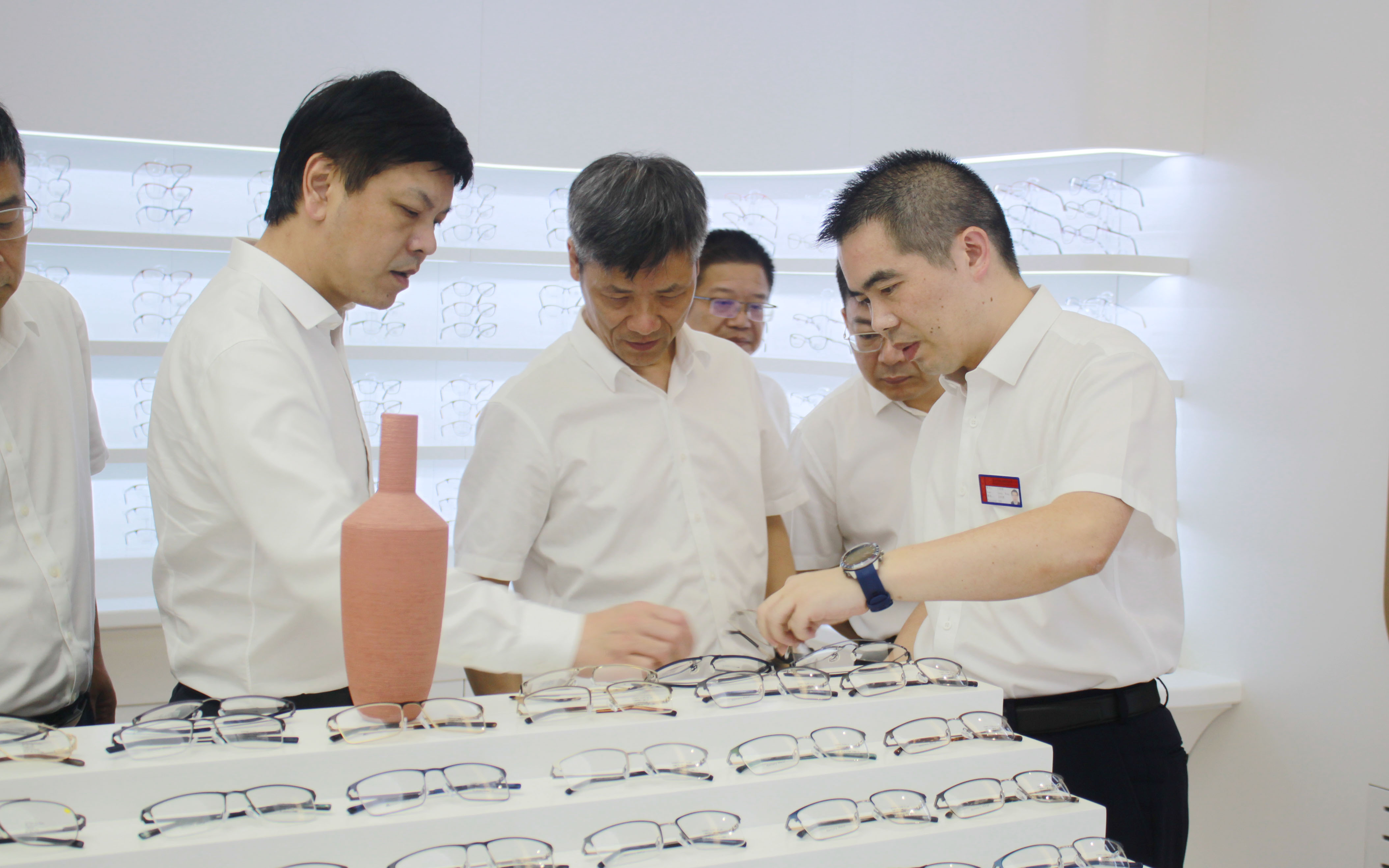 1688538951053086497.jpg 1688538951053086497.jpg