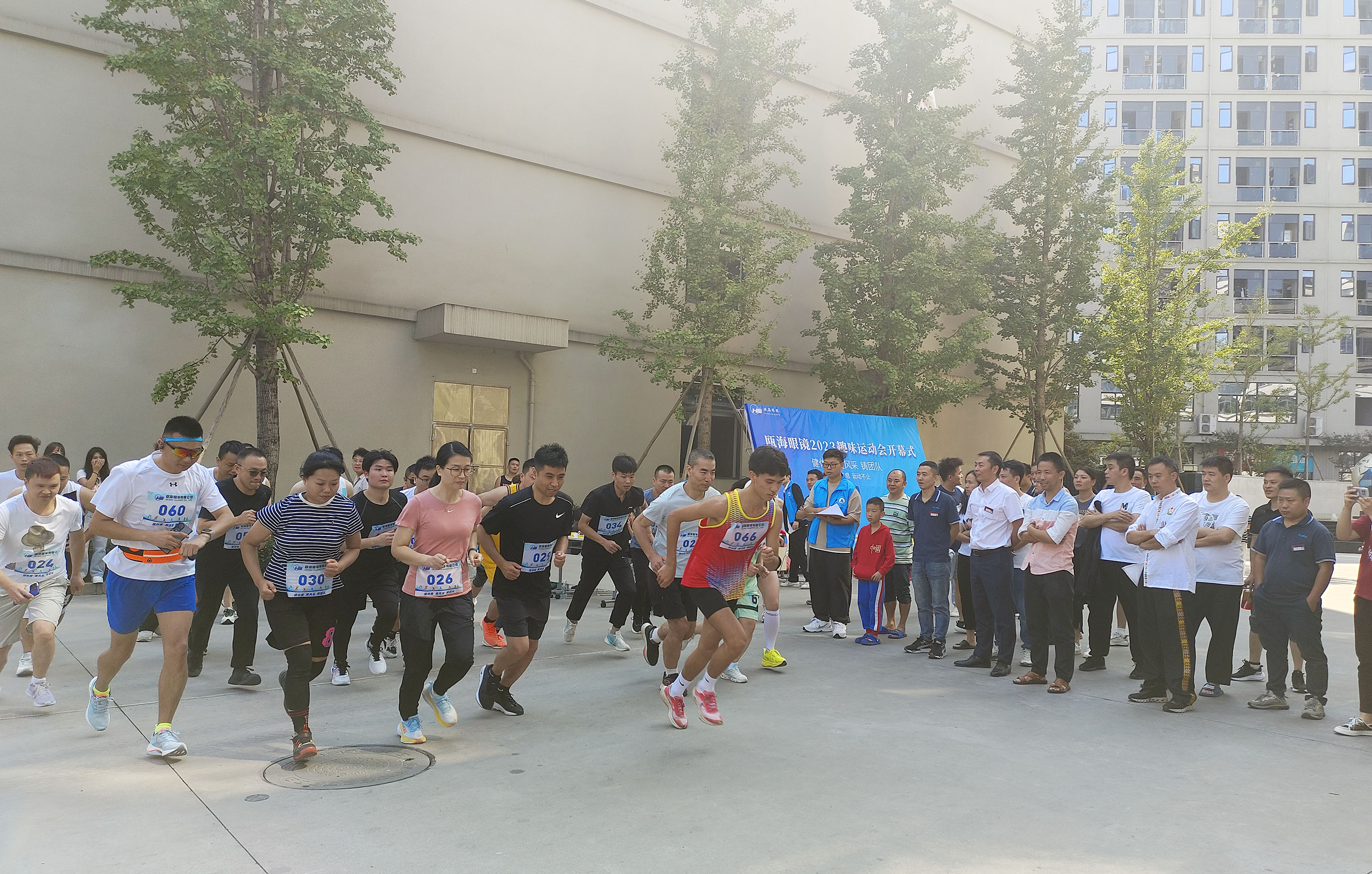 1697503206366087310.jpg 1697503206366087310.jpg