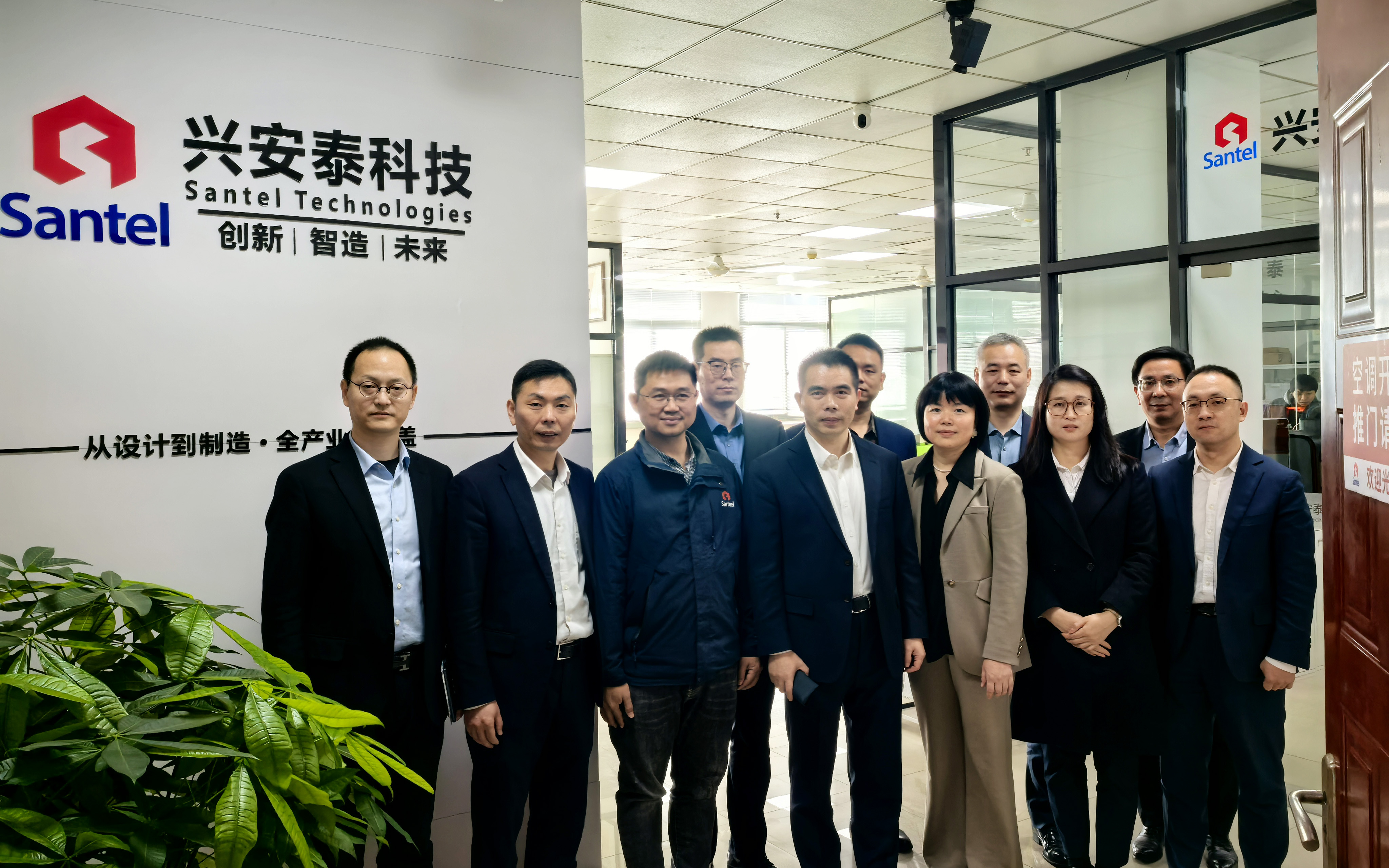 1736578323851042170.jpg 1736578323851042170.jpg