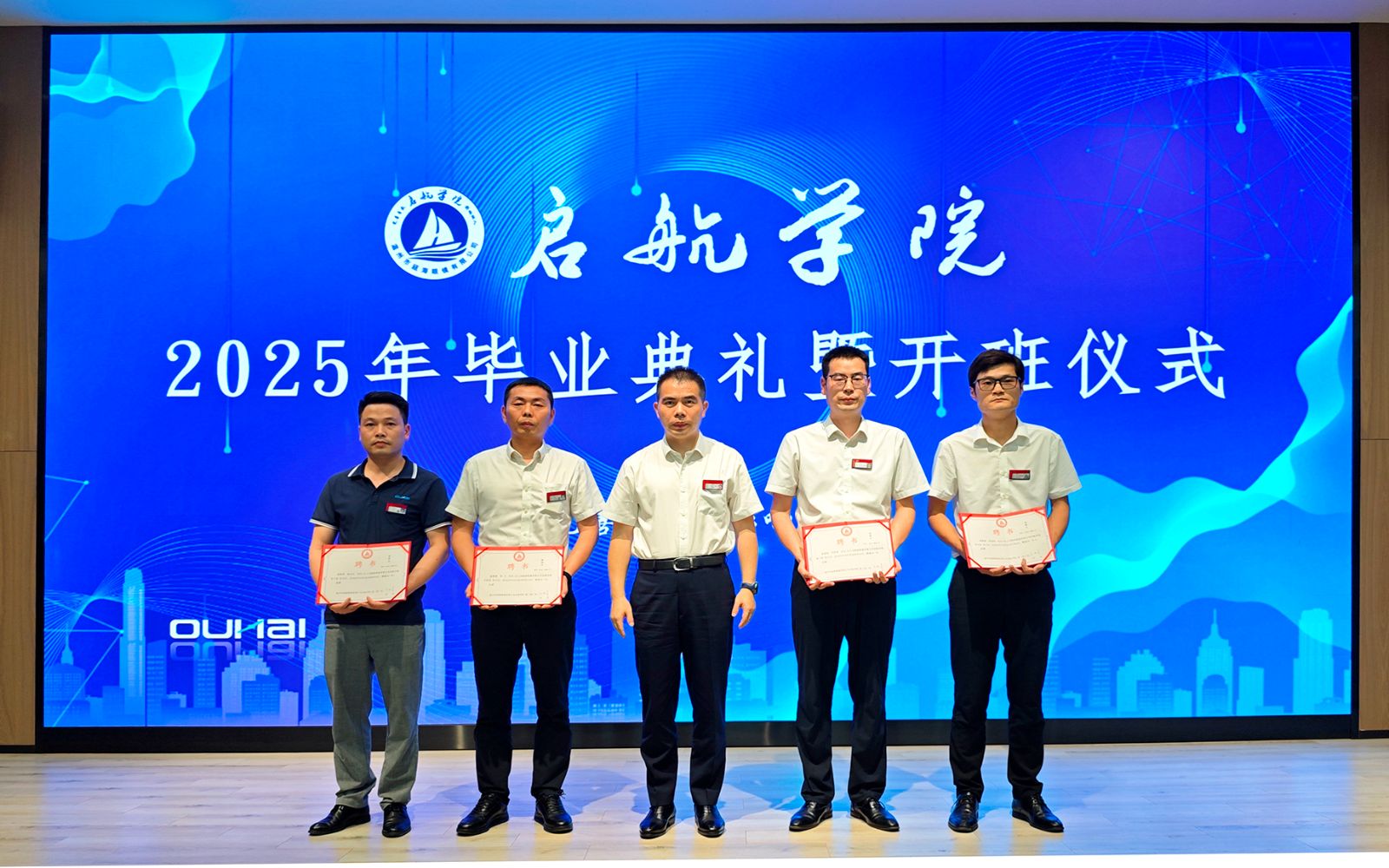 1760146213470054679.jpg 1760146213470054679.jpg